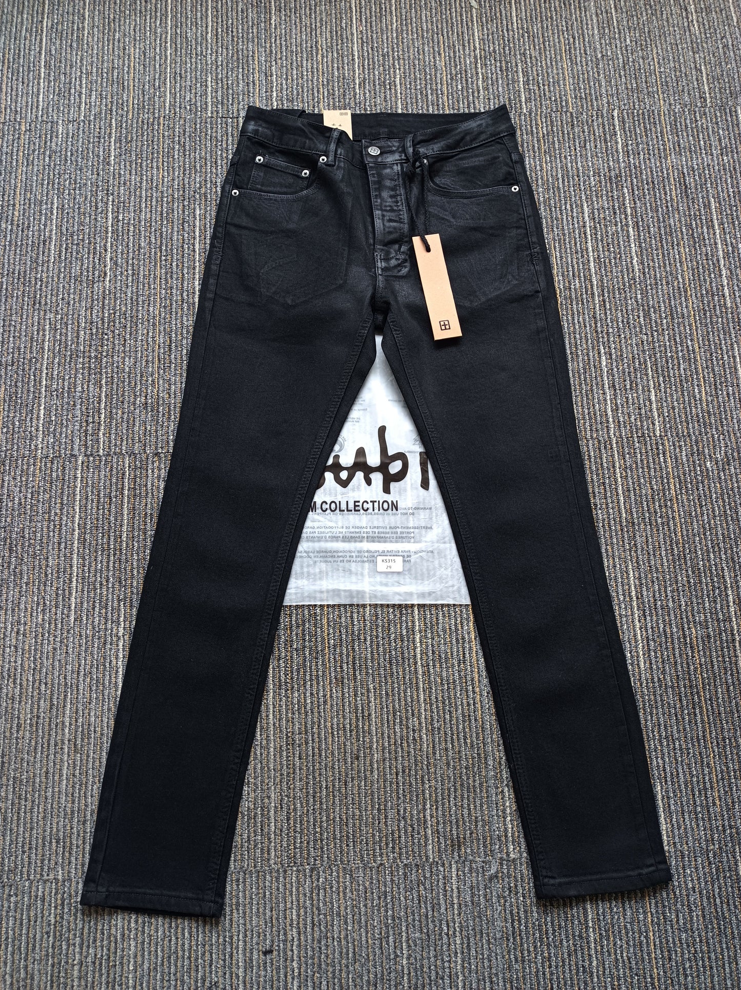 jeans